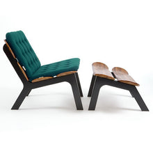 BlackEdition - Petroleum | Dansk designet loungestol i naturfarve med sortlakeret stel og petroleumsblå hyndesæt
